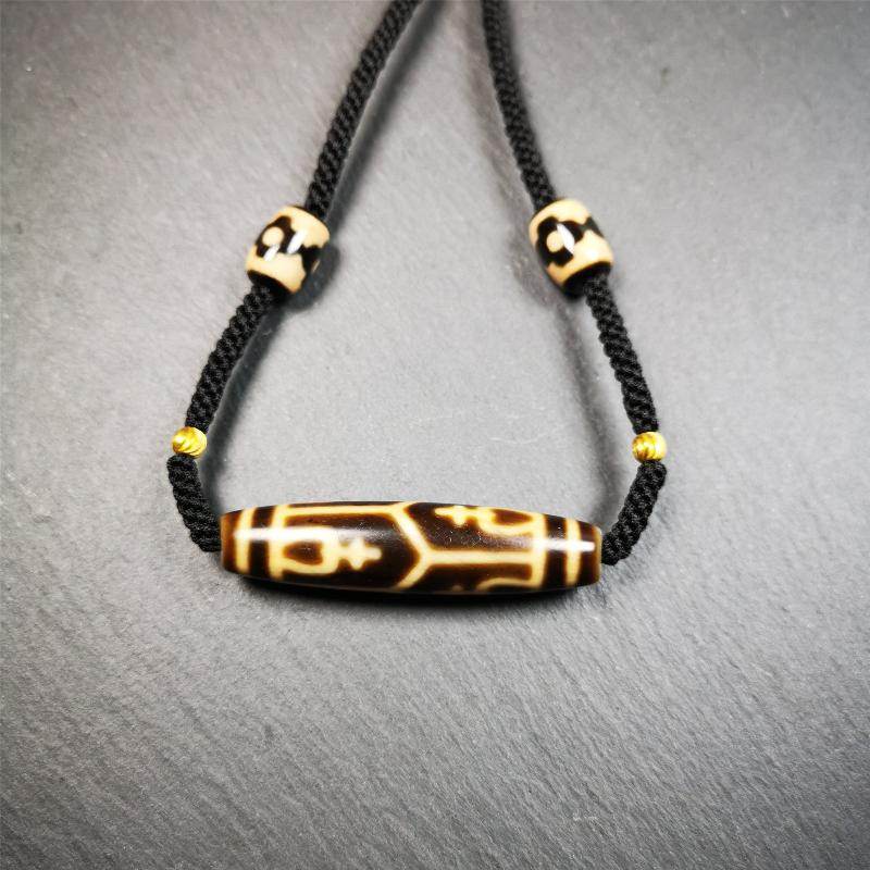 Treasure Vase Dzi Bead Necklace - Gandhanra-ART