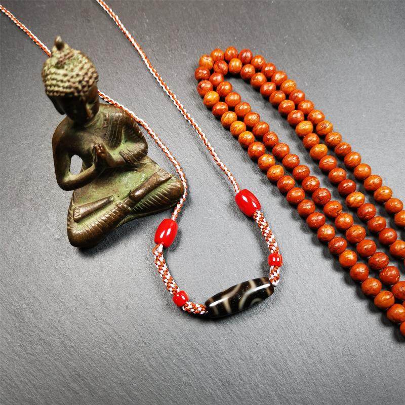 2 Eyed Dzi Bead Necklace - Gandhanra-ART