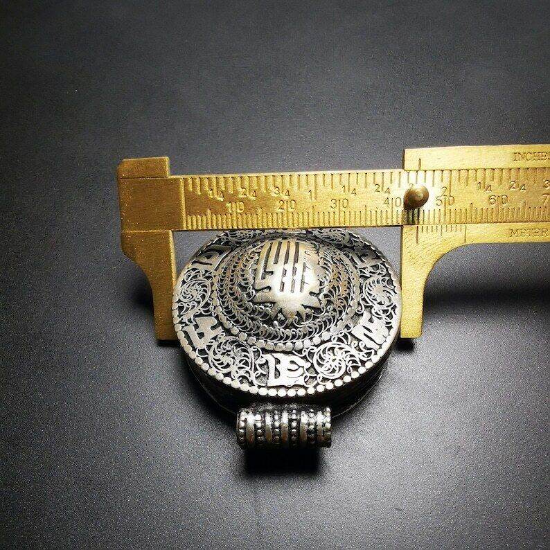 Gau Ghau Shrine, Altar Amulet Pendant,OM and Kalachakra Symbol - Gandhanra-ART