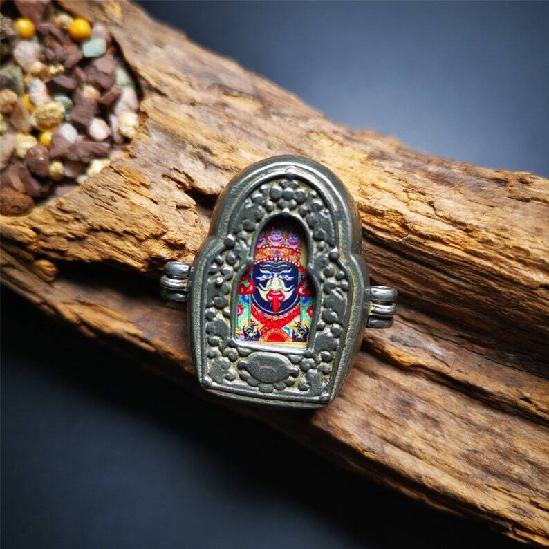 Gau Ghau Shrine,Drashi Lhamo,Zashi Lhamo,Buddhist Altar Amulet Pendant
