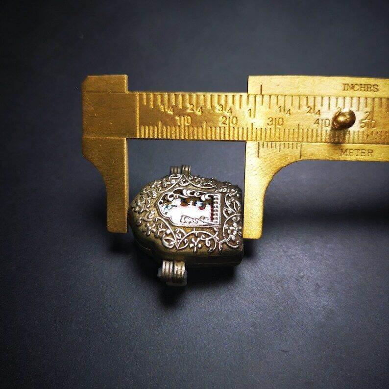 Gau Ghau Shrine, Yellow Jambhala Altar Amulet Pendant - Gandhanra-ART