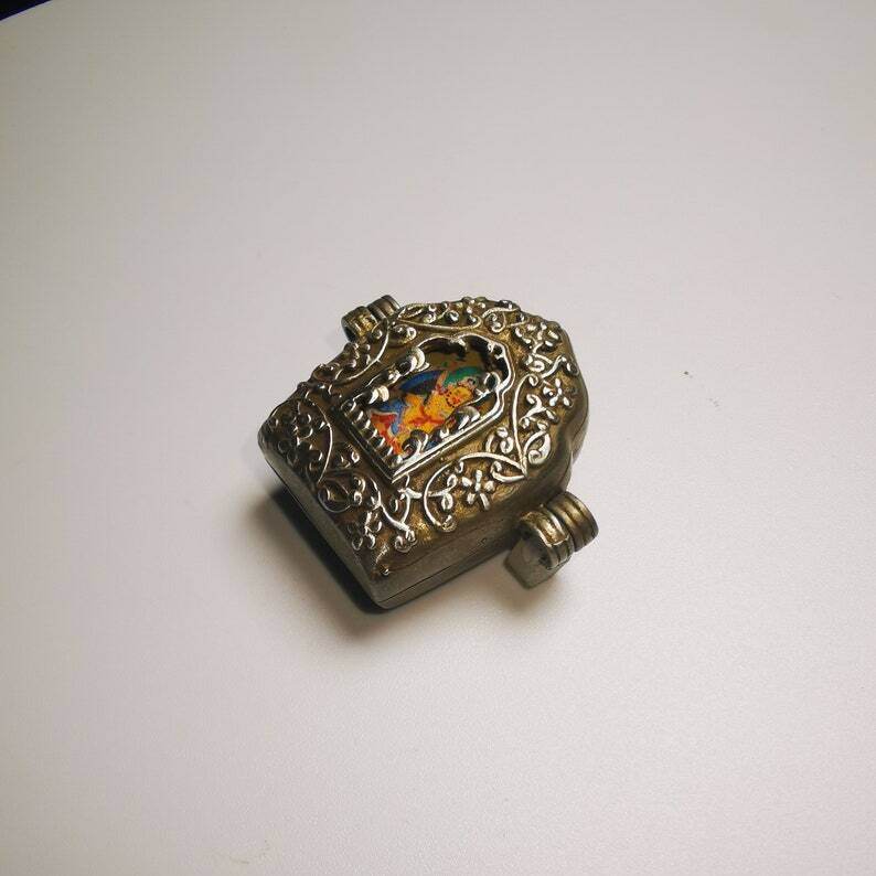 Gau Ghau Shrine, Yellow Jambhala Altar Amulet Pendant - Gandhanra-ART