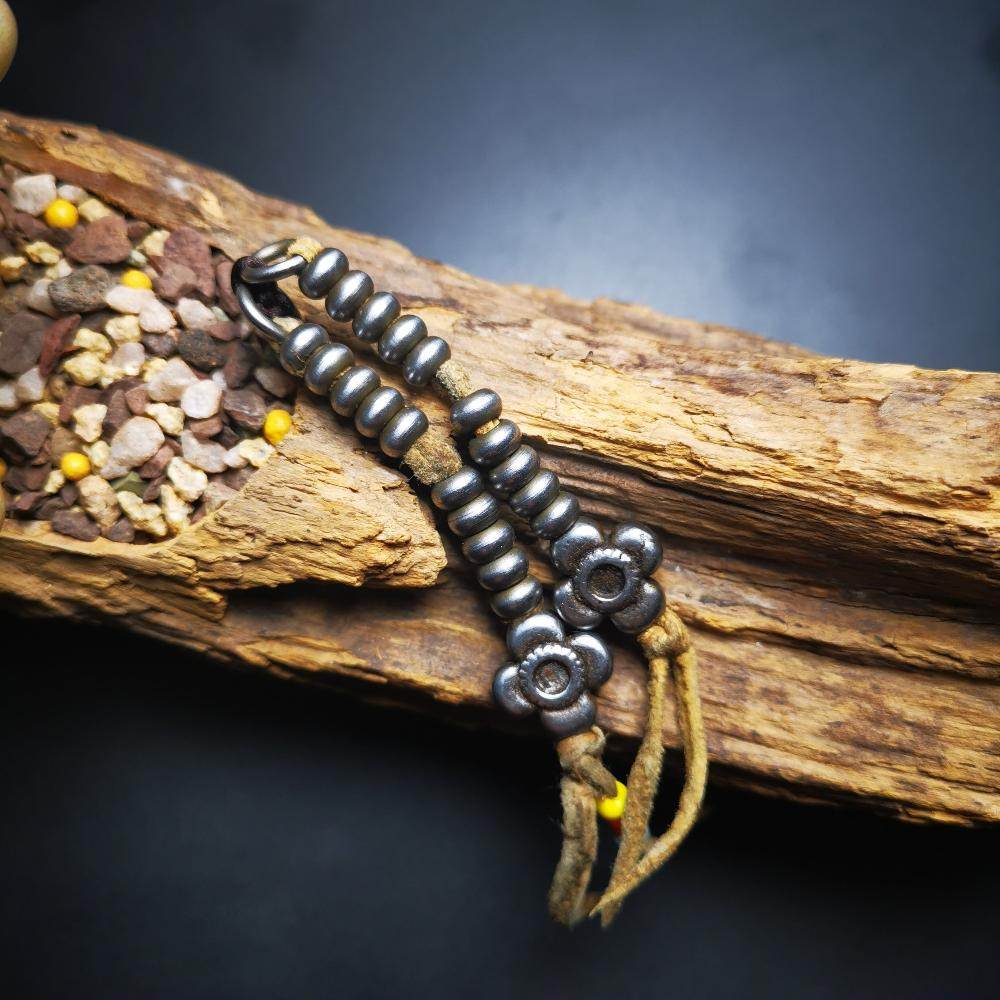 6mm Cold Iron Prayer Bead Counters with Gesang Flower Pendant - Gandhanra-ART