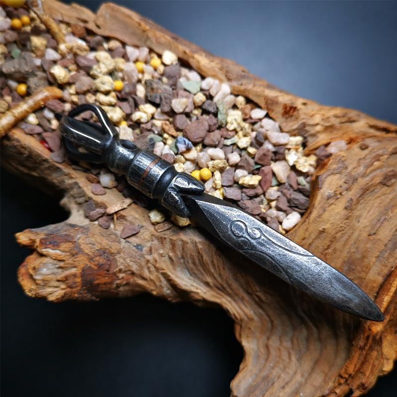 Gandhanra Tibetan Buddhist Ritual Implement - Kila - Phurba - Phurpa
