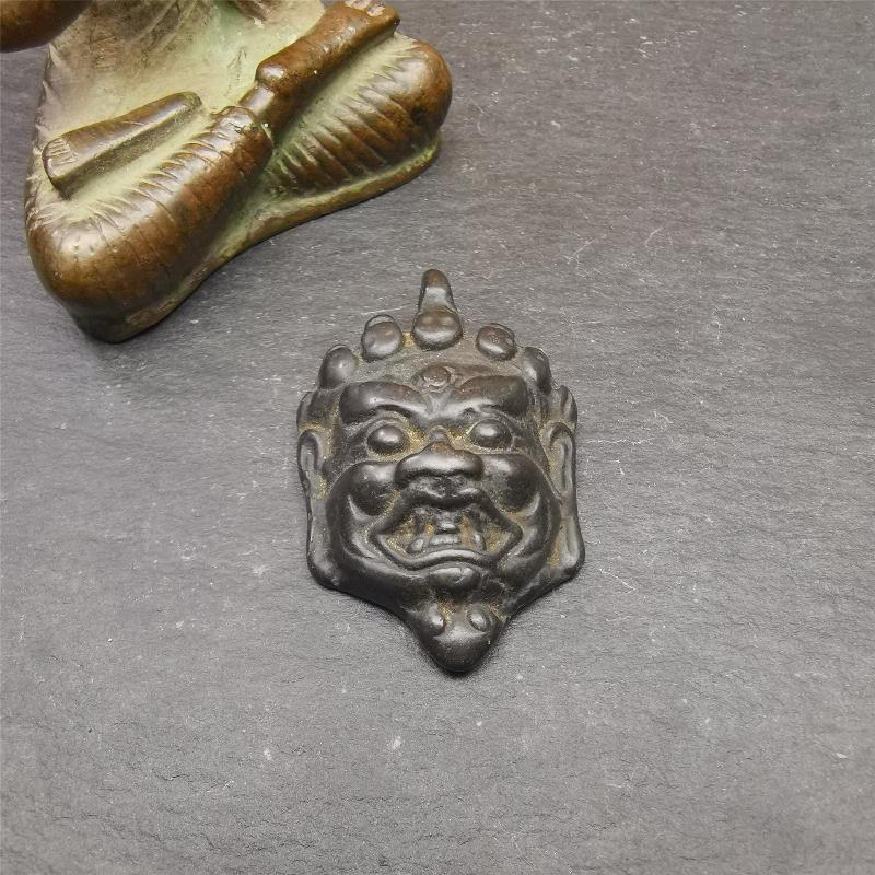 Gandhanra Antique Tibetan Buddhism Thokcha Amulet,Mahakala Pendant,1.8" × 1.2"