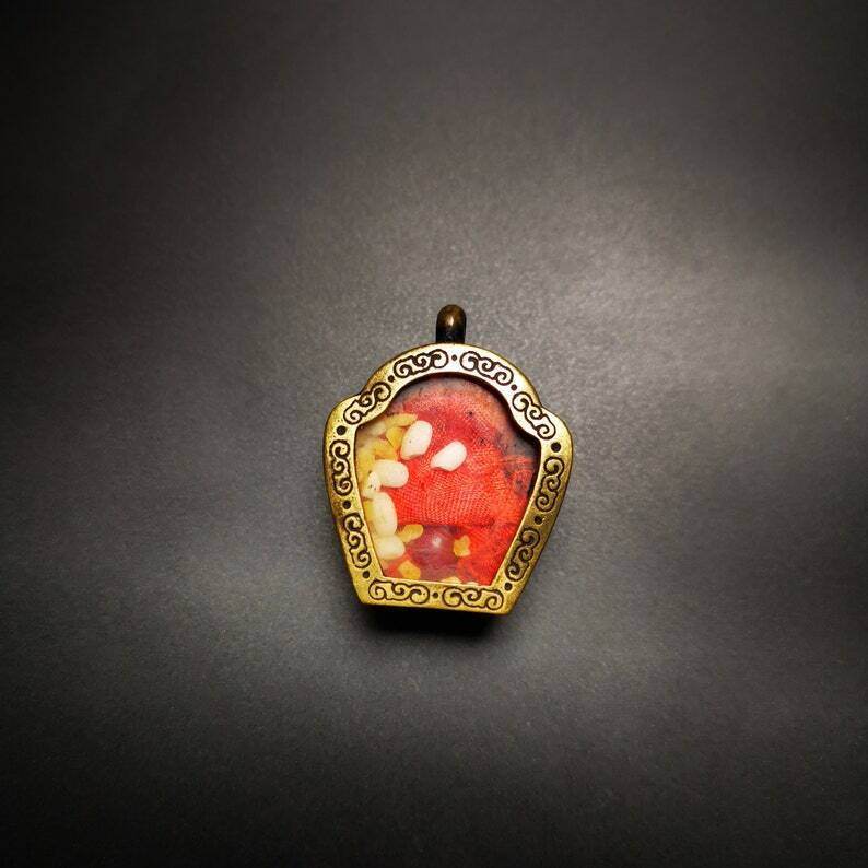 Gau Ghau Shrine, Altar Amulet Pendant - Gandhanra-ART