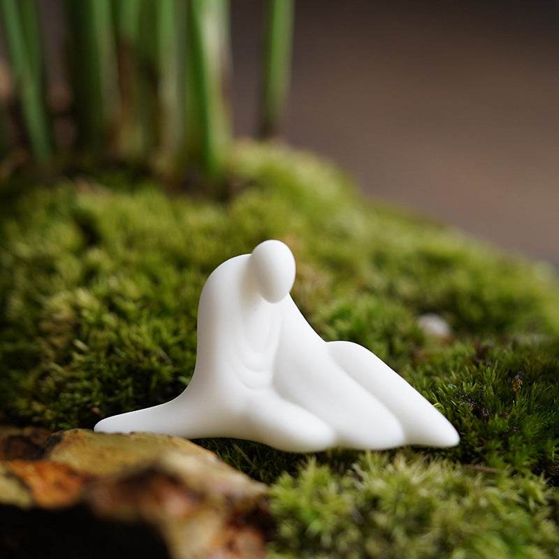 White Ceramic Zen Figurine Ornament - Gandhanra-ART