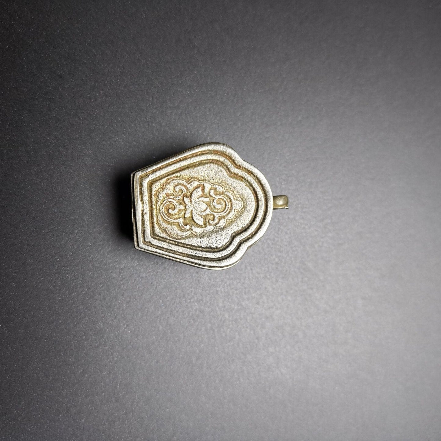 Tibetan Buddhist Altar Amulet Pendant,Gau Ghau Shrine, Je Tsongkhapa