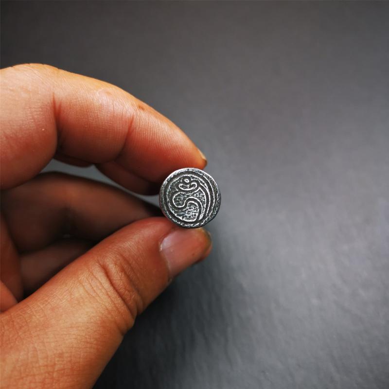 Tibetan Seal Amulet, Shankha(Divine hConch)Symbol of Buddhist, 2.76"