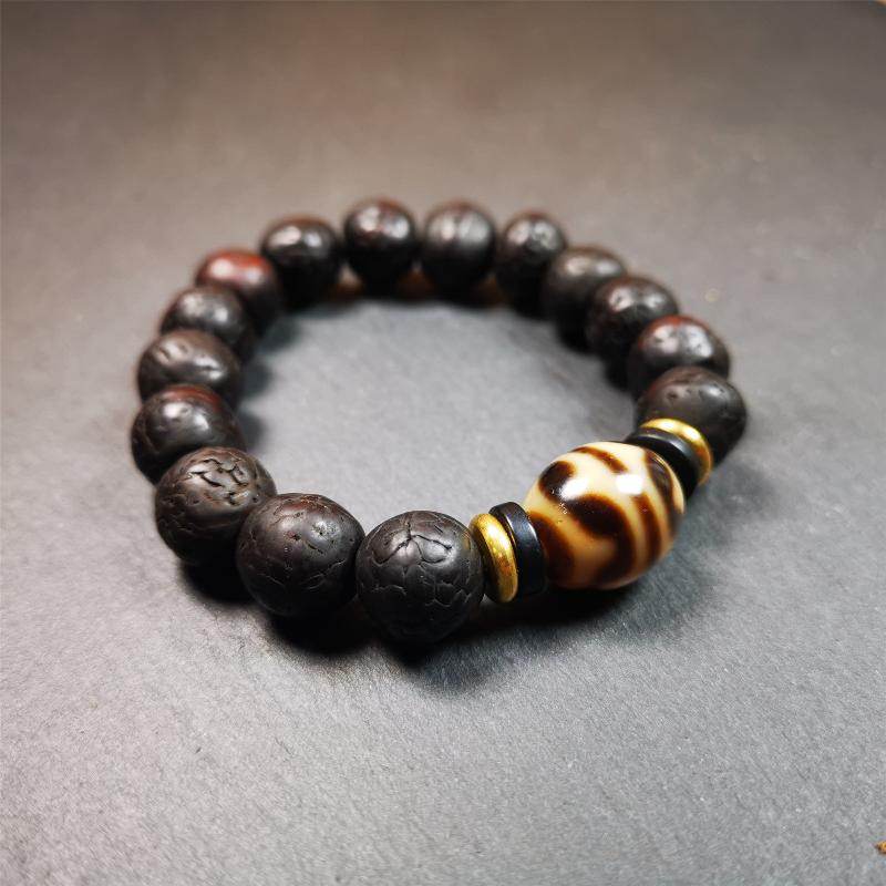 Tiger Tooth Dzi Bracelet - Gandhanra-ART