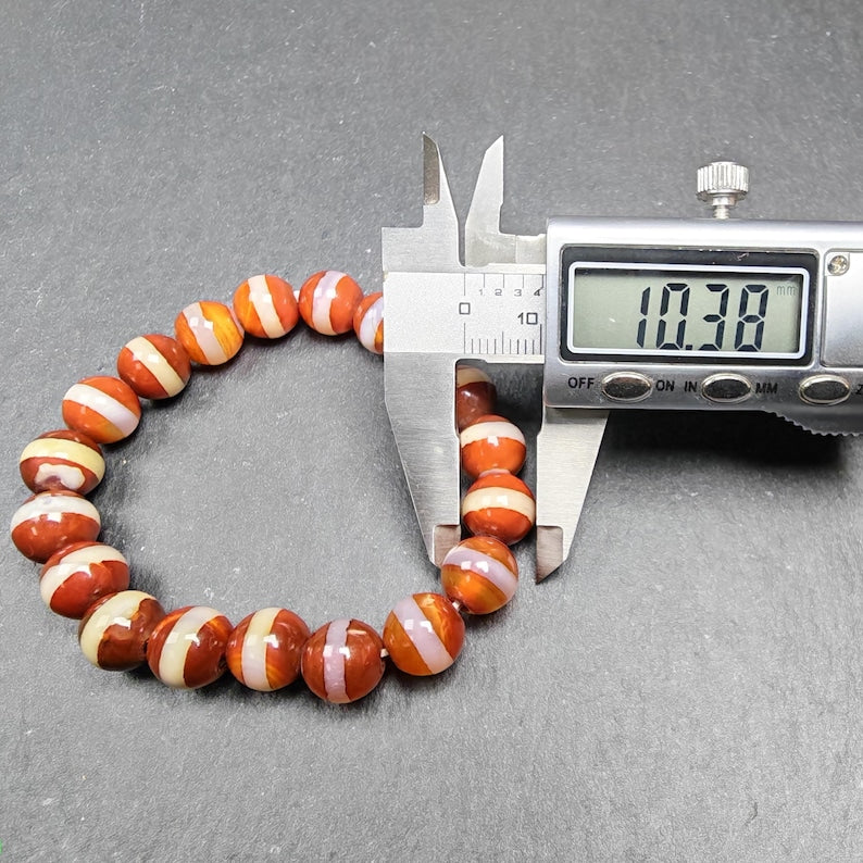 Unqiue Red Medicine Buddha Dzi Wrist Mala - Tibetan Agate Bracelet - Decades Old