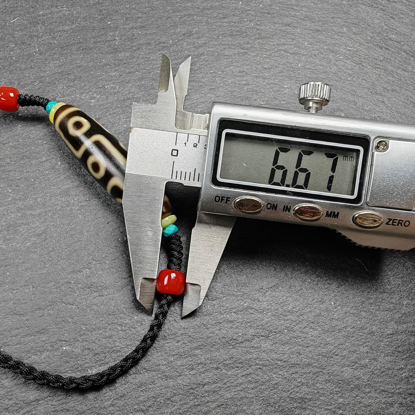 Vintage 9 Eyes Dzi Bead Necklace | Tibetan Jewelry | Protection Charm for Ultimate & Compassion | Spiritual Gift | 41*11mm