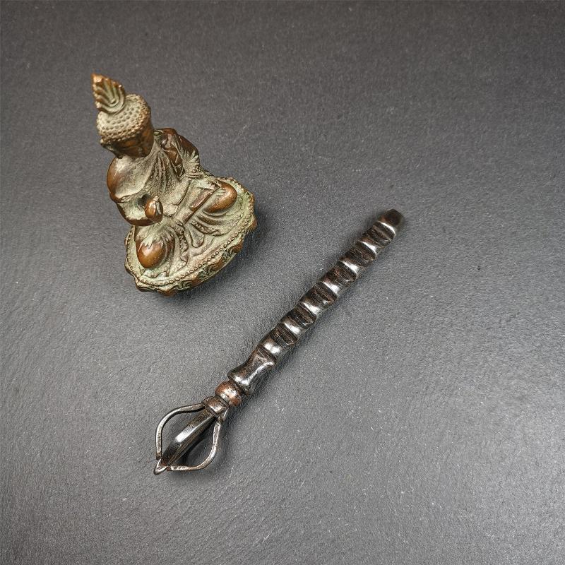 This ladder is handmade by Tibetan craftsmen and comes from Hepo Town, Baiyu County,Tibet, the birthplace of the famous Tibetan handicrafts. It's a ritual implement, made of cold iron, the shape is Tibetan Ladder of Heaven,a half vajra on the top.