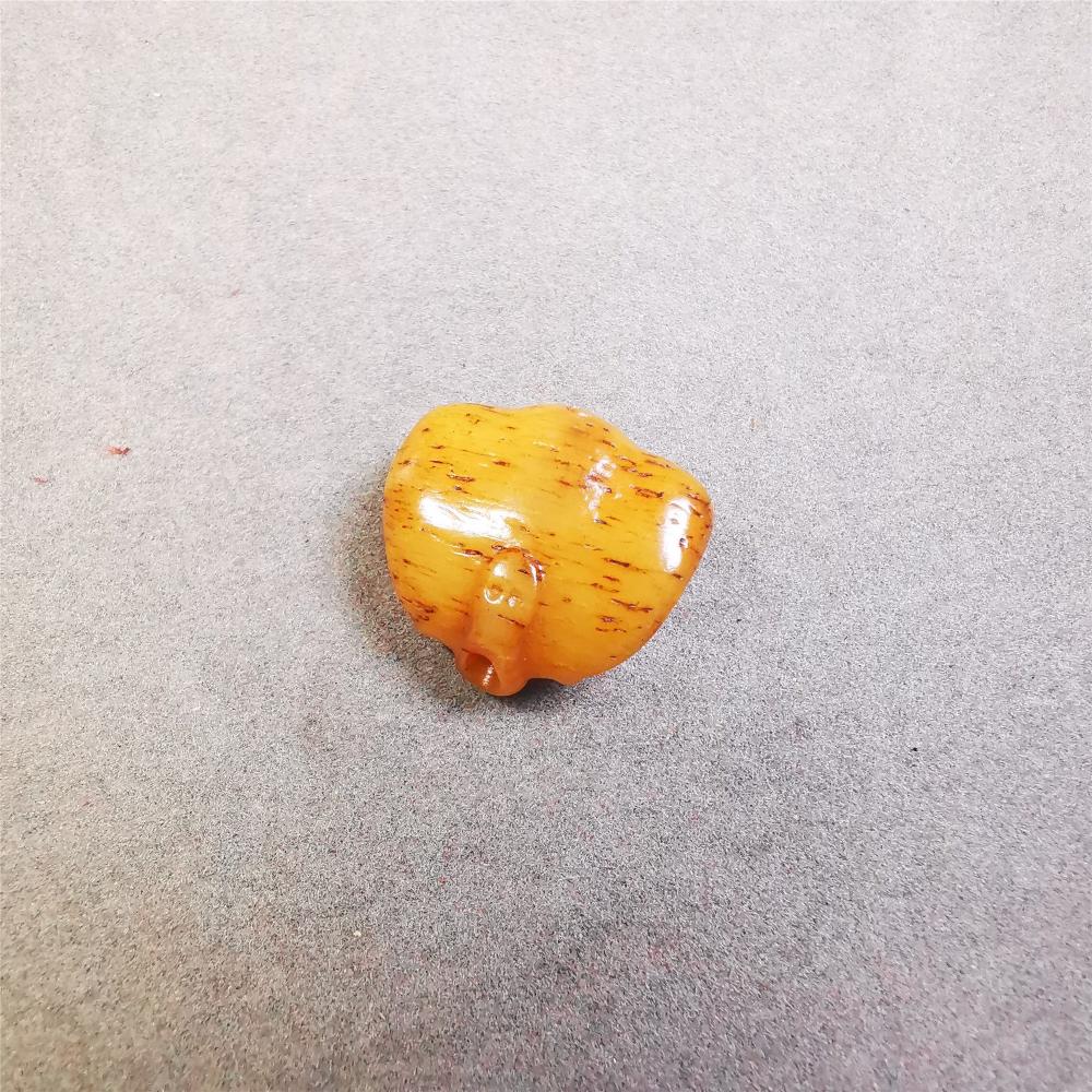 This unique bone carved scorpion pendant is made by Tibetan craftsmen. You can make it as a mala pendant below the guru bead, or spacer bead on mala. Also can be use as pendant or keychain.