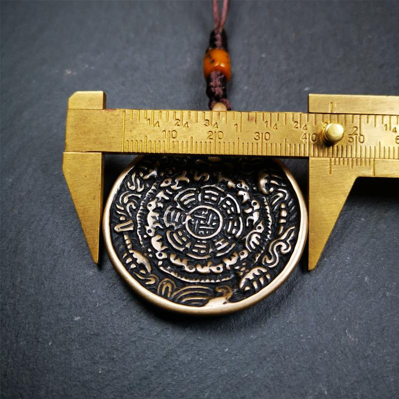 This unique tibetan calendar melong badge was collected from Baiyu Monastery for 30 years. It's a Astrology Protective Amulet Pendant,made of copper. The pattern is Tibetan Budhist Protective Amulet Pendant - SIPAHO(srid pa ho).