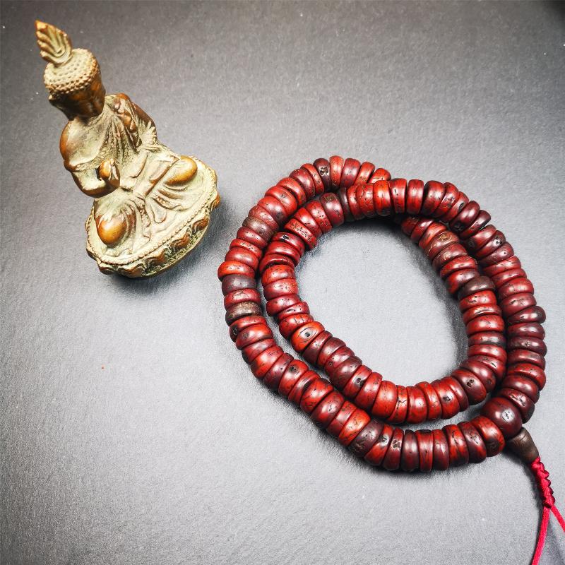 This bodhi seed mala was collected from Derge county,about 30 years old,hold and blessed by a lama. It is composed of 108 bodhi seed beads, bevel cut shape,brown color,approximately 13mm / 0.5 inch ,perimeter is about 48cm,18.9 inches.
