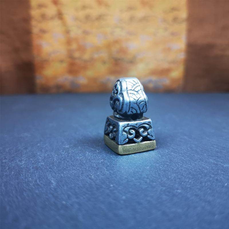 Swastika Seal - Gandhanra-ART