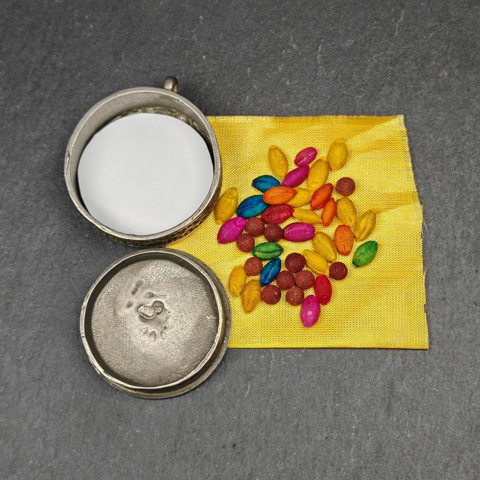 Antique Gau Ghau Shrine, Green Tara,Round Tibetan Buddhist Altar Amulet Pendant - Gandhanra-ART