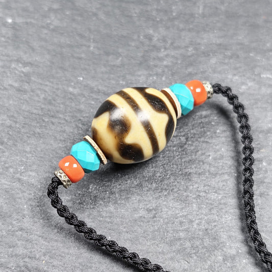 Tiger Tooth Dzi Bead Collarbone Pendant Necklace 20*18mm