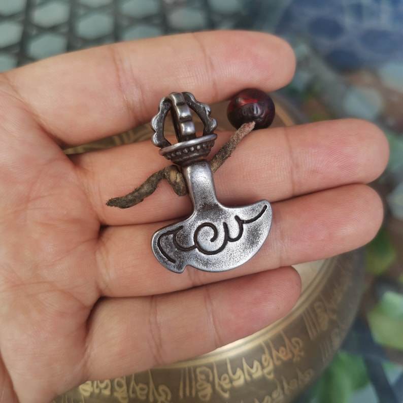 Amulet Pendant,Kartika(knife of the dakinis) - Gandhanra-ART