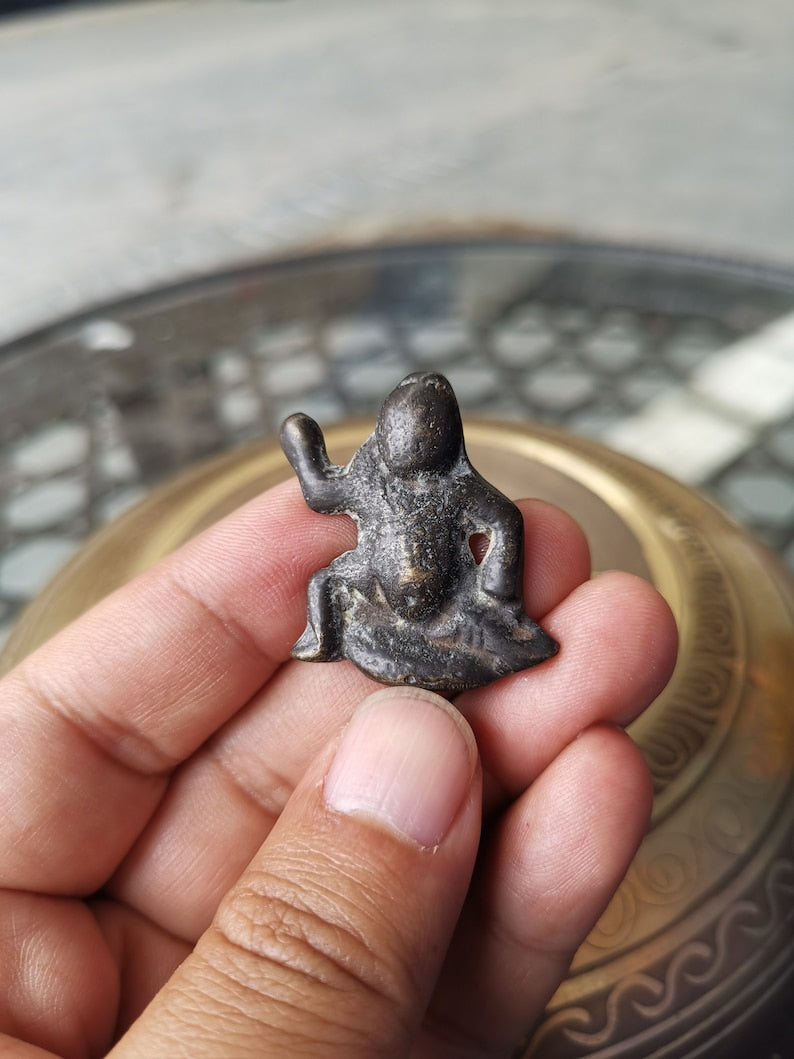 Gandhanra Antique Tibetan Buddhist Protective Pendant,Abstract Wrathful Vajrapani Amulet Badge,Made of Thokcha,150 years old