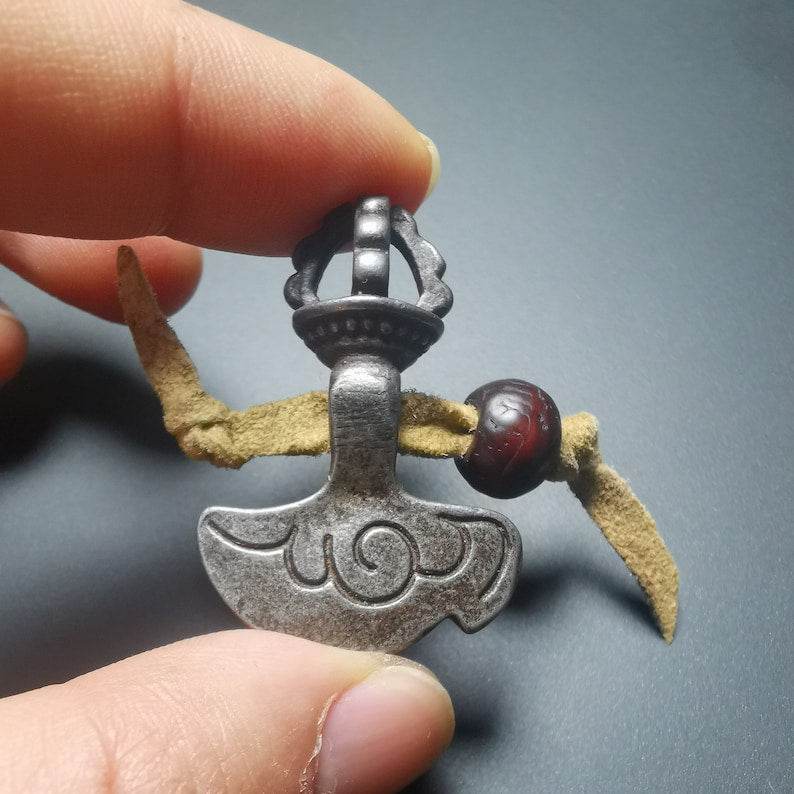 Amulet Pendant,Kartika(knife of the dakinis) - Gandhanra-ART