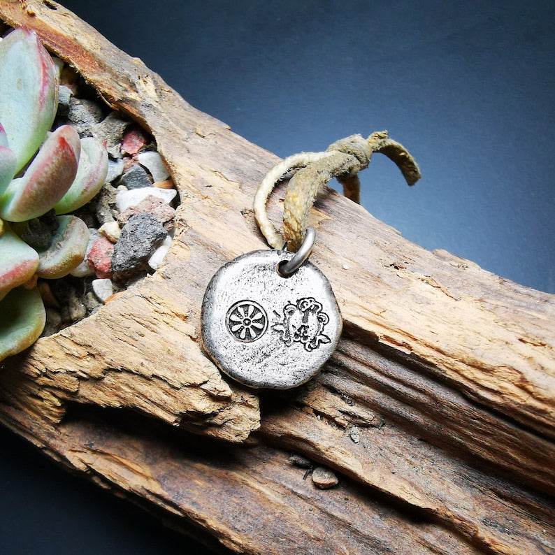 Buddhist Protective Pendant,Stupa,Pagoda,Buddhist Tower Amulet Badge,Sterling silver Gilt - Gandhanra-ART