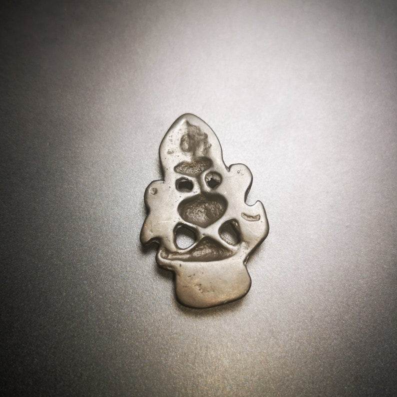 Antique Triratna Symbol Badge, Nubro,Tibetan Buddhist Protective Amulet Pendant,Made of Thokcha,60 Years Old - Gandhanra-ART
