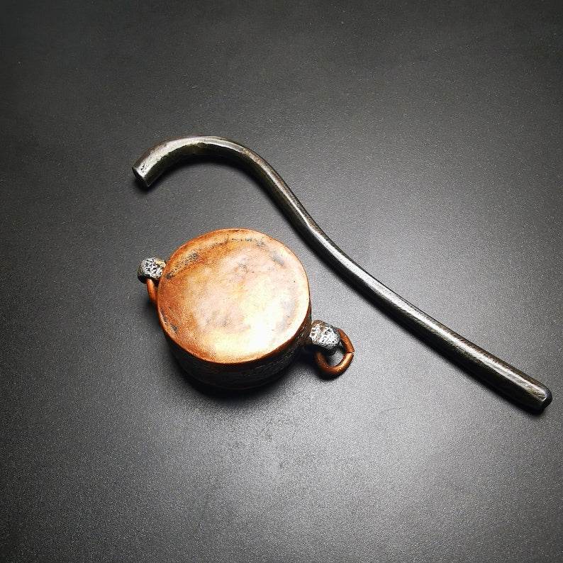 Damaru Drum,Mini Spiritual Tantric Buddhist Tibetan Ritual Religious Ceremonial Chod Drum,Made of Cold Iron - Gandhanra-ART