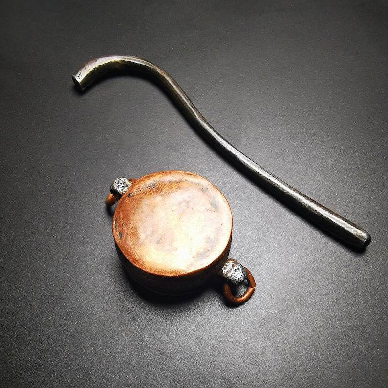 Damaru Drum,Mini Spiritual Tantric Buddhist Tibetan Ritual Religious Ceremonial Chod Drum,Made of Cold Iron - Gandhanra-ART