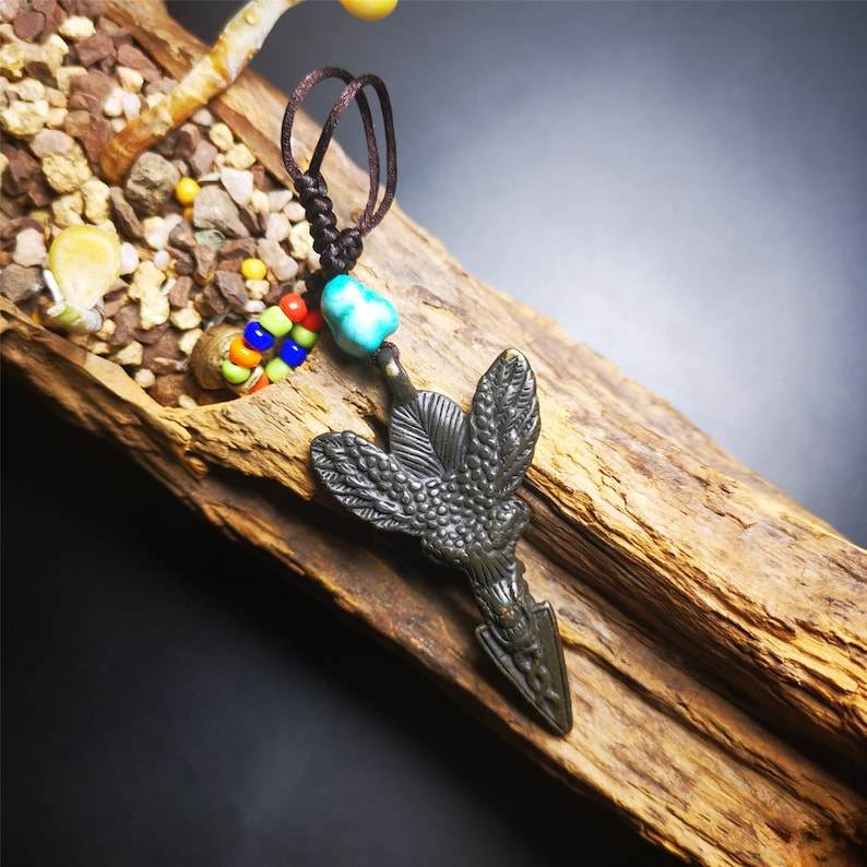 Amulet,Garuda,Golden-winged Bird Pendant - Gandhanra-ART