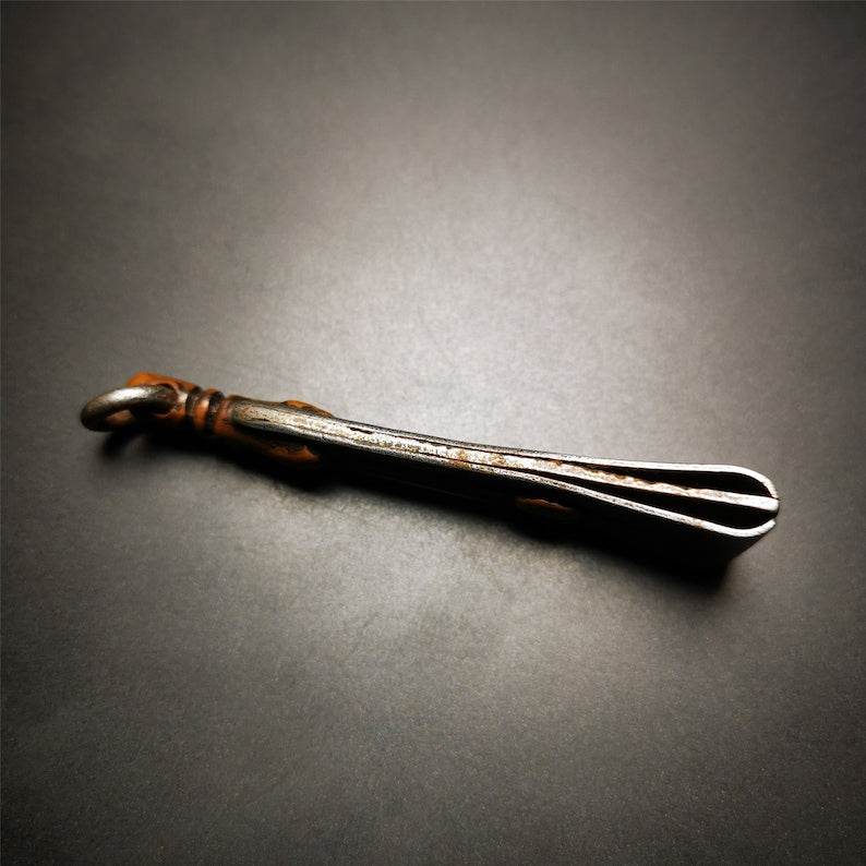 Kitchen Tweezers Tool Cold Iron Fishbone Clamp - Gandhanra-ART