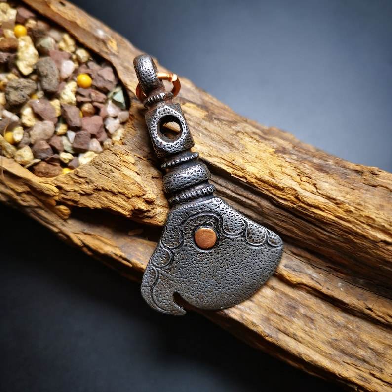 Pendant,Kartika(knife of the dakinis) - Gandhanra-ART