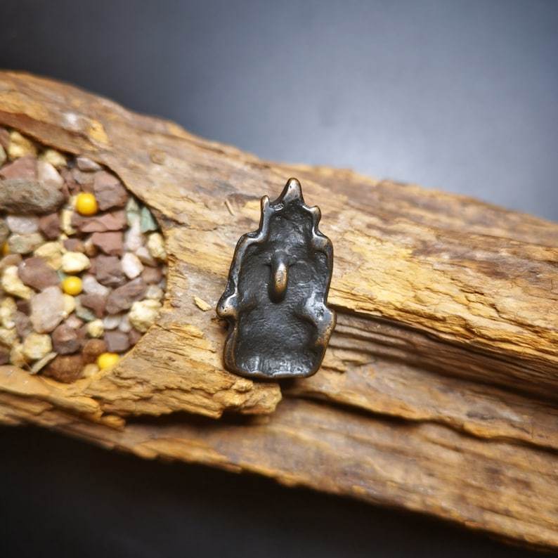 Thokcha Amulet Pendant,Chenrezig,Four Armed Padmapani, Made of Thokcha,Mini Size - Gandhanra-ART