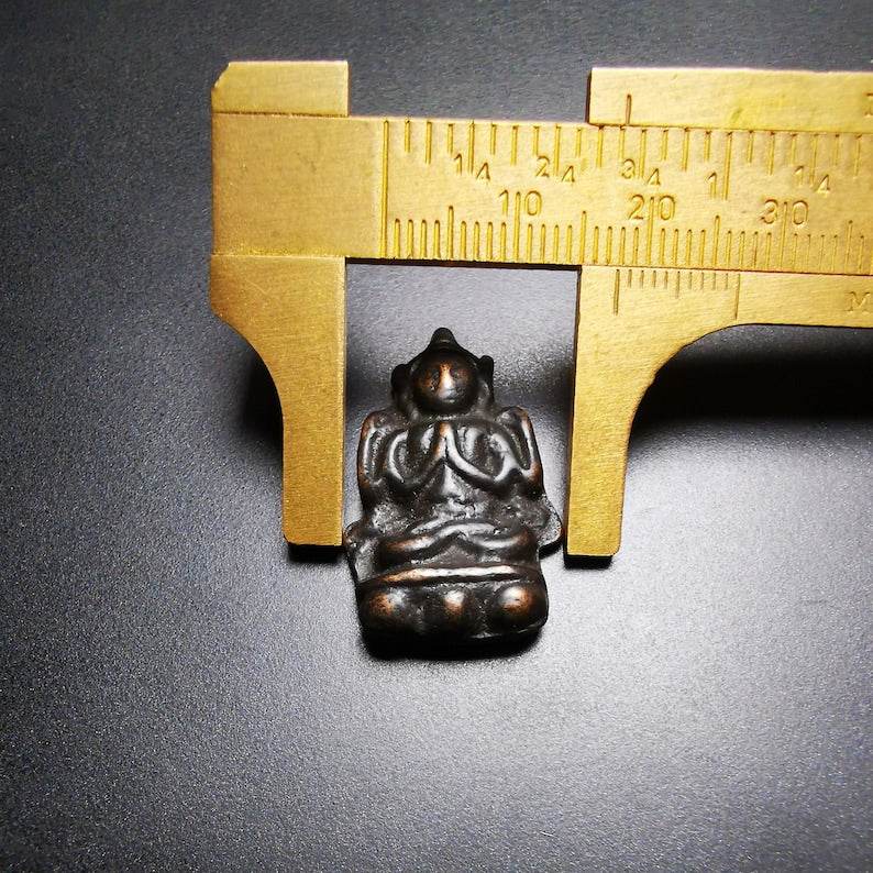 Thokcha Amulet Pendant,Chenrezig,Four Armed Padmapani, Made of Thokcha,Mini Size - Gandhanra-ART