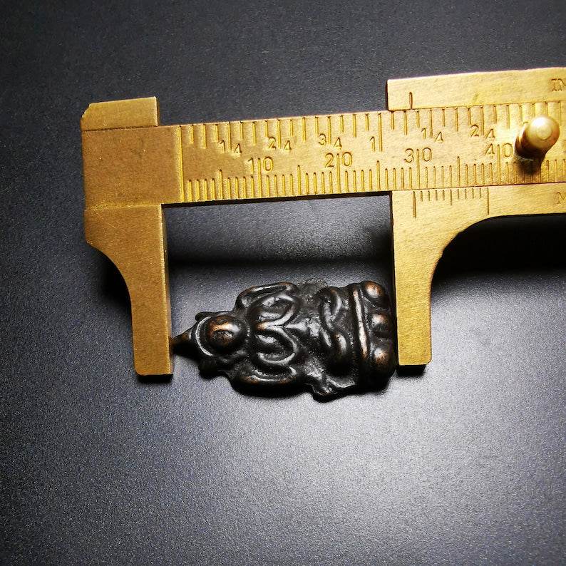 Thokcha Amulet Pendant,Chenrezig,Four Armed Padmapani, Made of Thokcha,Mini Size - Gandhanra-ART