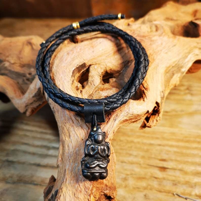Thokcha Amulet Pendant,Chenrezig,Four Armed Padmapani, Made of Thokcha,Mini Size - Gandhanra-ART