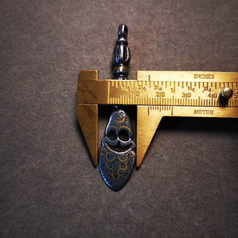 Amulet,Skull Sītavana and Flame Pendant - Gandhanra-ART