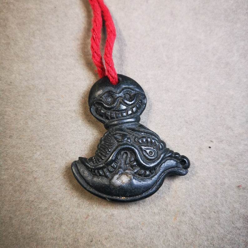 Amulet Pendant,Kartika(knife of the dakinis), Trantic Buddhism Ritual, Made of Obsidian - Gandhanra-ART
