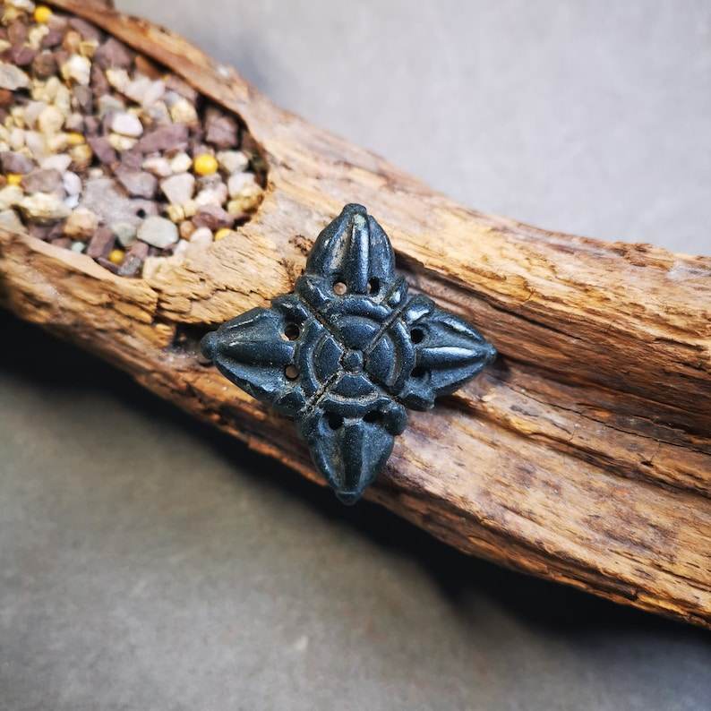 Hand Carved Cross Vajra Amulet Badge, Tibetan Buddhist Pendant, Made of Obsidian - Gandhanra-ART