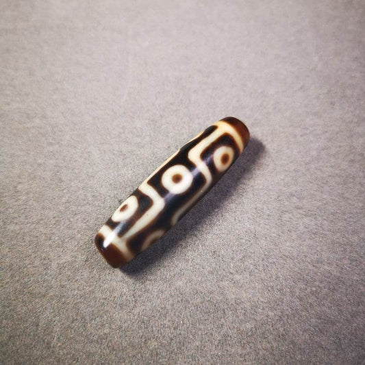 9 Eyes Dzi Bead - Gandhanra-ART