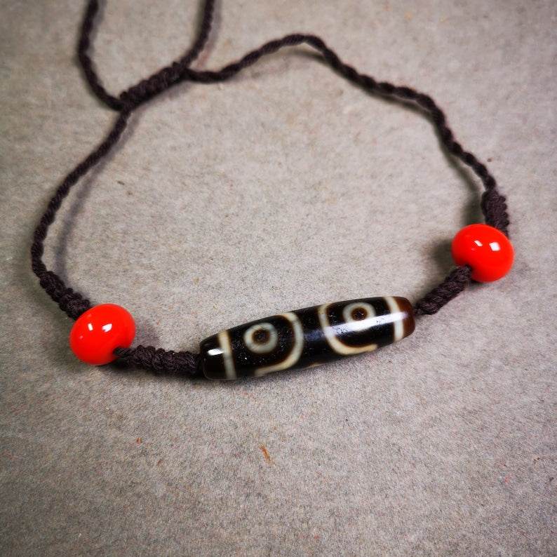 3 Eyed Dzi Necklace - Gandhanra-ART