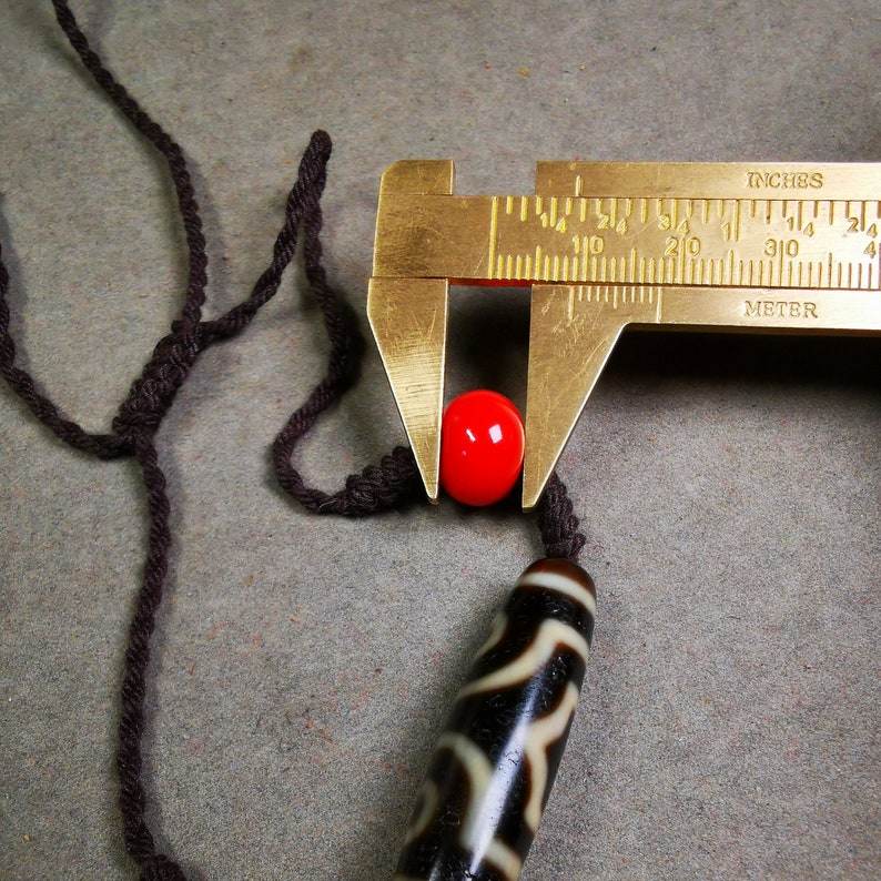 3 Eyed Dzi Necklace - Gandhanra-ART