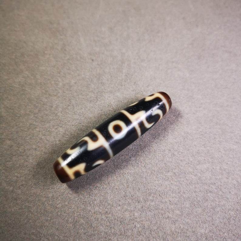 Guru Rinpoche Three Realms Dzi Bead - Gandhanra-ART