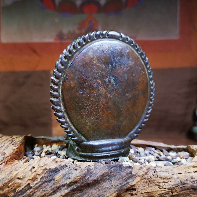 Thousand Armed Avalokitesvara Statue - Gandhanra-ART