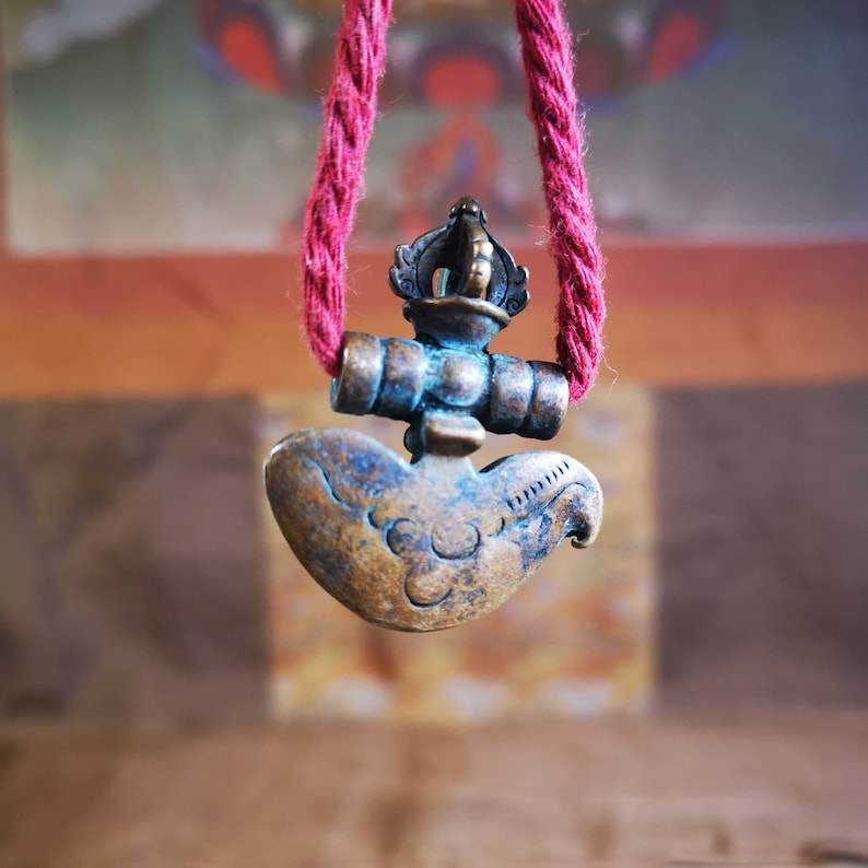 Amulet Pendant,Kartika(knife of the dakinis) - Gandhanra-ART