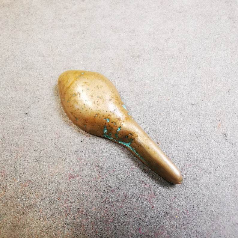 Handmade Small Shankha(Divine Conch) Badge,Tibetan Buddhist Protective Amulet Pendant,Made of Lima Brass - Gandhanra-ART