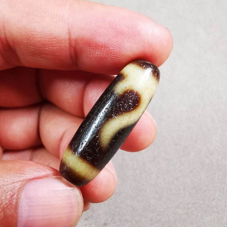 RUI Dzi Bead - Gandhanra-ART