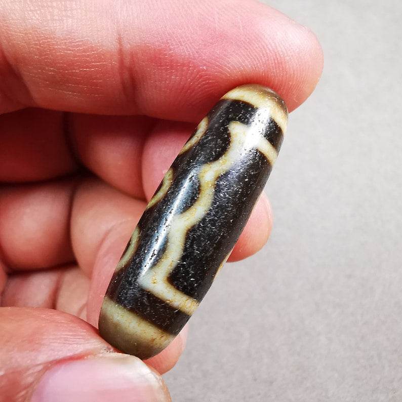5 Eyed Dzi Bead - Gandhanra-ART