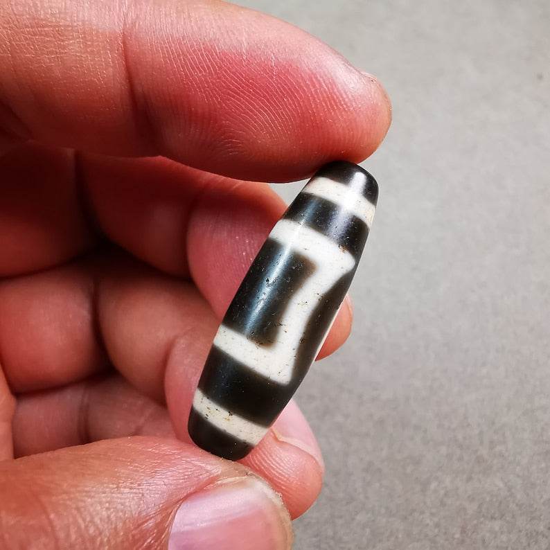 Heaven & Earth Dzi Bead - Gandhanra-ART